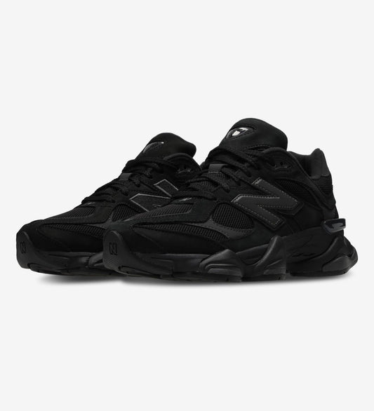 NB 9060 Black Cat